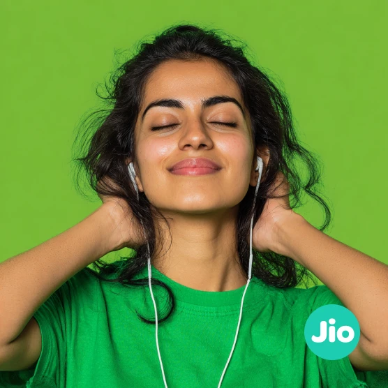 JioSaavn Pro