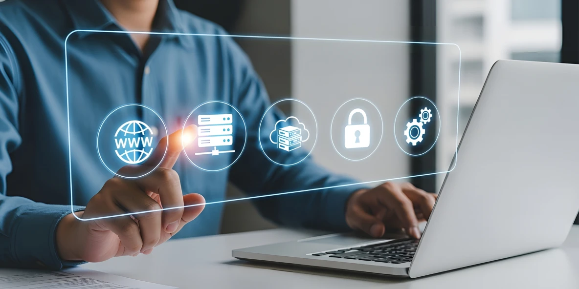 Domain Name System (DNS) 
